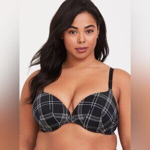 Torrid Perfect Tshirt Front Close Bra Size 46DD NWT